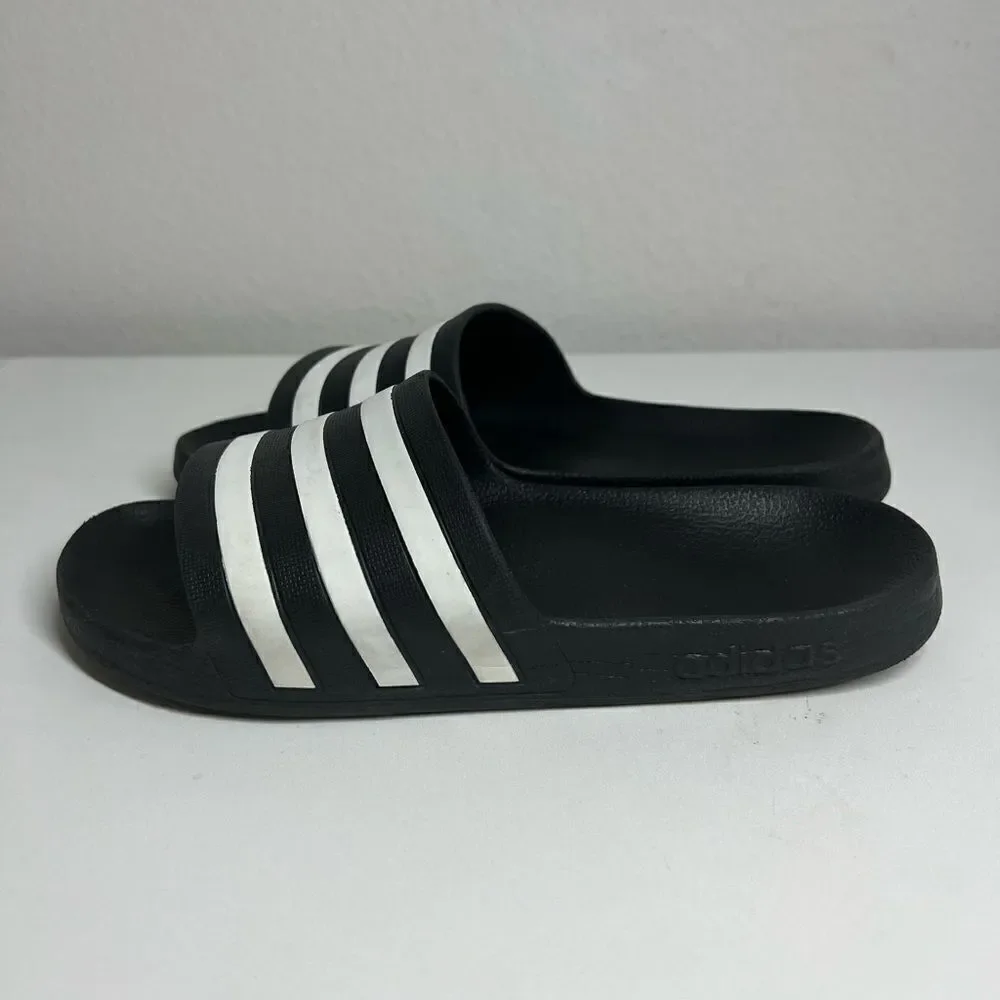 Adidas Adilette Aqua Slides Men’s Size 8 Women’s Size 9